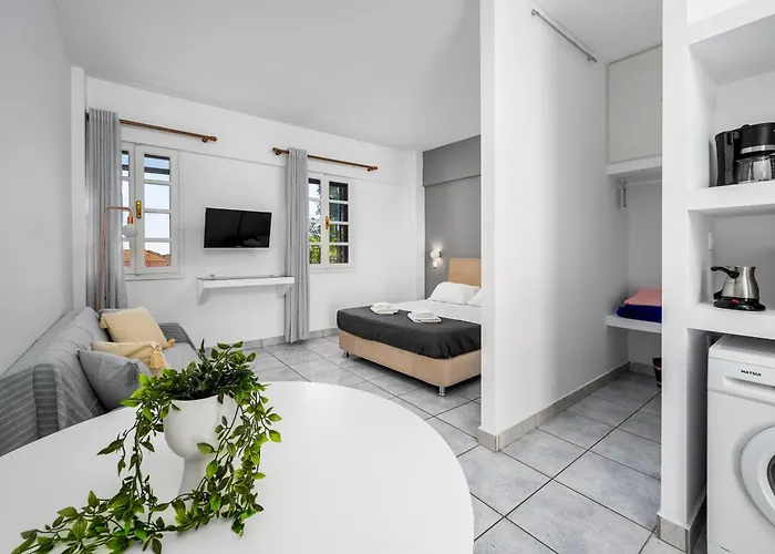 Cleomenes Old Town *