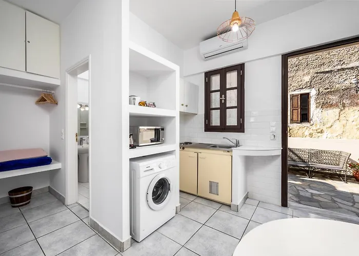 Cleomenes Old Town *